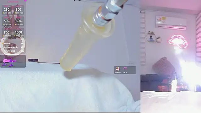 Maria_Jones_'s cam snapshot