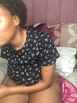 Bubbles156 live sex cam