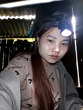 EllyBaby20's cam snapshot