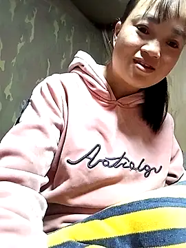 Noelle-e's cam snapshot