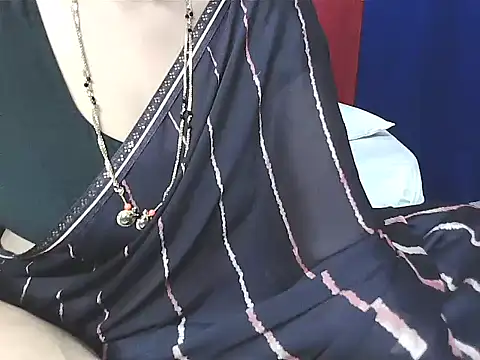 sunitha-3's cam snapshot