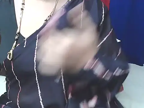 sunitha-3's cam snapshot