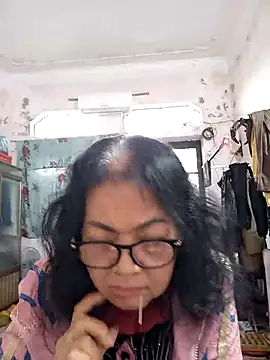 Hotestlove's cam snapshot