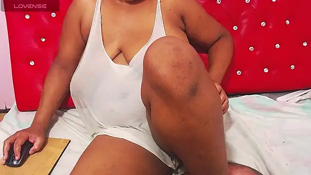 wonderfuldiana's cam snapshot