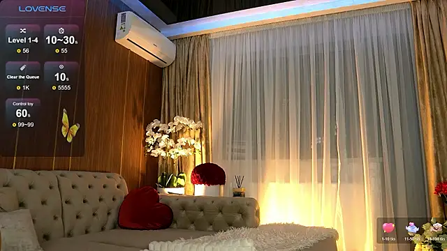 ChloeVelvetx's cam snapshot