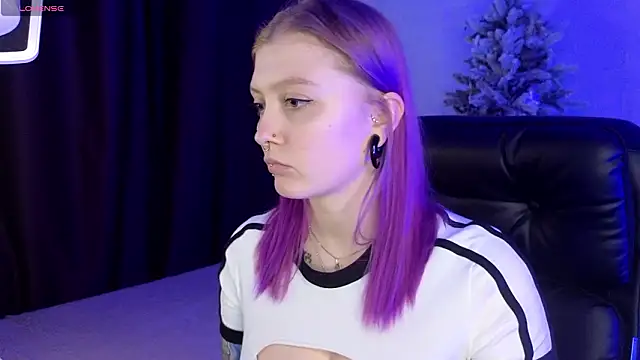 Kiki_shay live sex cam