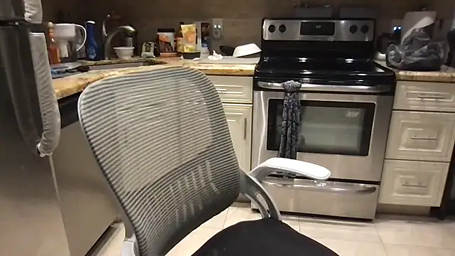 BigGuyMuscle live sex cam