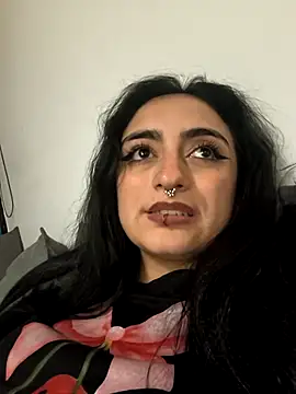 Lila_Desiree live sex cam