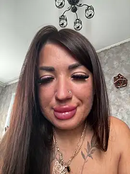 RuslanaXX live sex cam