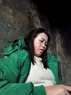 dakota-kis's cam snapshot