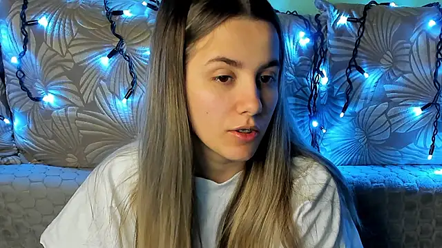 MaggieCake live sex cam