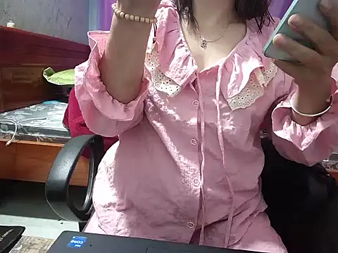 Xue_weng's cam snapshot