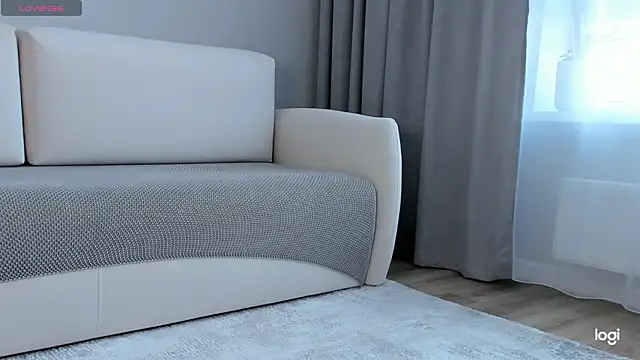 AmelinaLove live sex cam