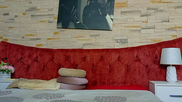 YasmineSly's cam snapshot