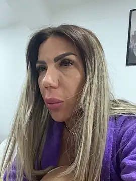 Missolevelvet live sex cam