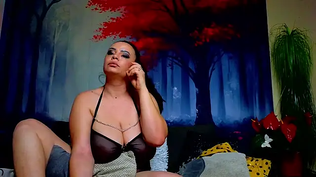 ElizabethEven live sex cam