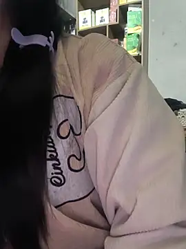 Sweetlove_77 live sex cam