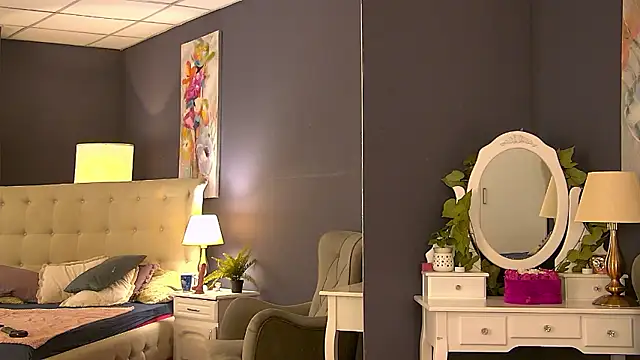 SeniGrandee live sex cam