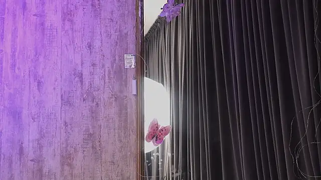 KarlaBart's cam snapshot