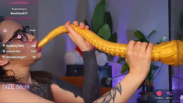 EvaCanton's cam snapshot