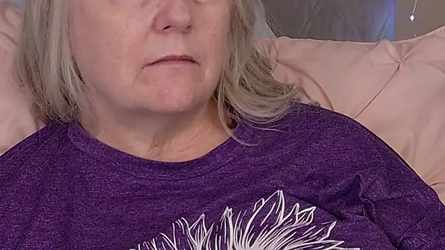 Kaitlyn_Winters's cam snapshot