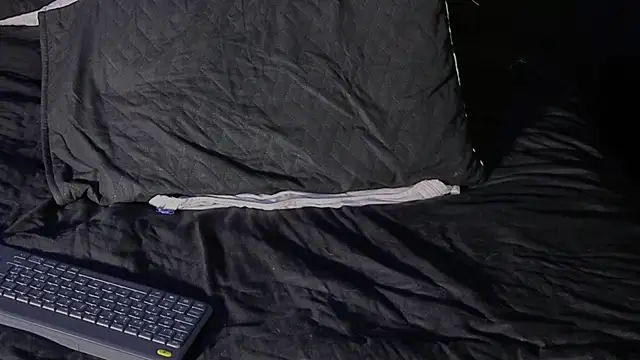 Dylanwhite23_'s cam snapshot