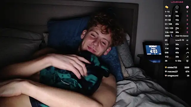 DominantAlex18's cam snapshot