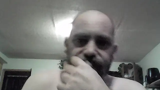 crazyheratic8's cam snapshot