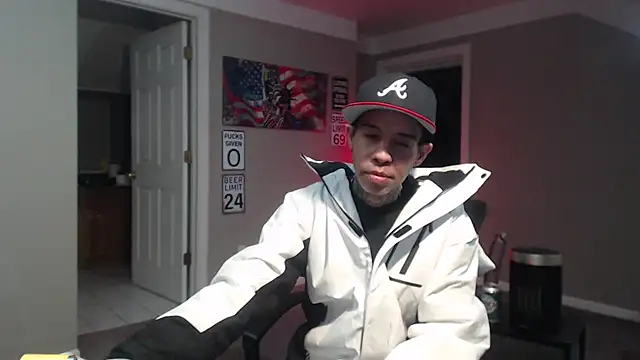 Michigan9000's cam snapshot