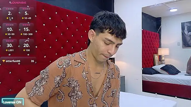 Logan_Woods's cam snapshot