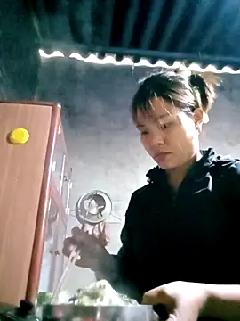 Beeio_diaeo's cam snapshot