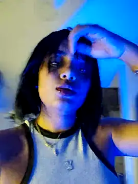 caro03x live sex cam