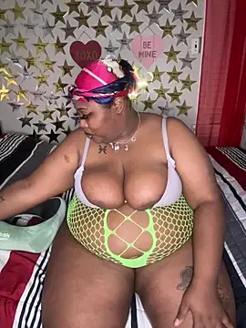 Chocolatebunnyxx96's cam snapshot