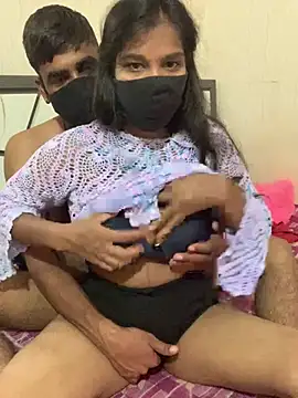 hottiess69 live sex cam