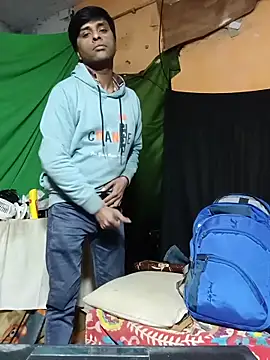 desiboy1101 live sex cam