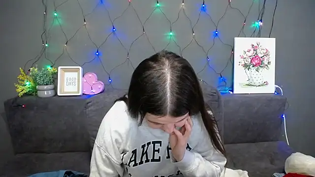 MavkaCute live sex cam