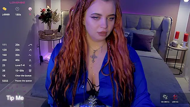 Miss_Maya_Mils live sex cam