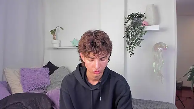 santy-kitty live sex cam