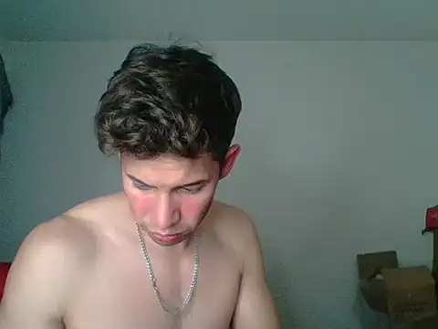 Maxtaylor18 live sex cam