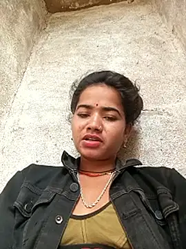 Jooli_sakya live sex cam