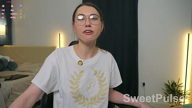 SweetPulse live sex cam