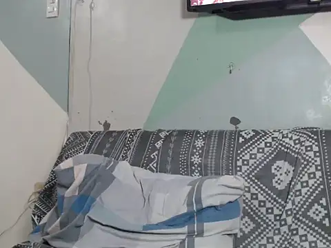 Natsboii live sex cam