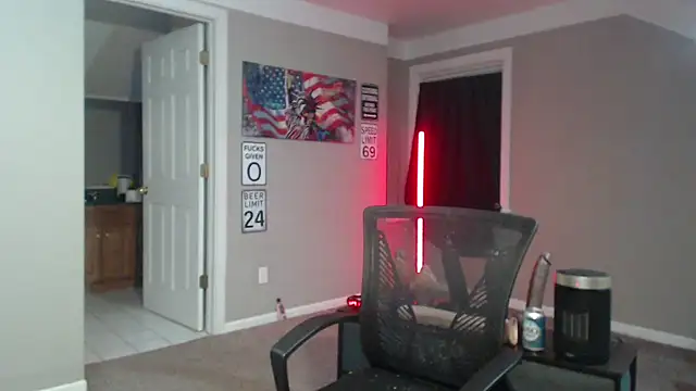 Michigan9000 live sex cam