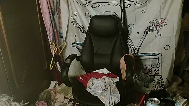 Ombeline1 live sex cam