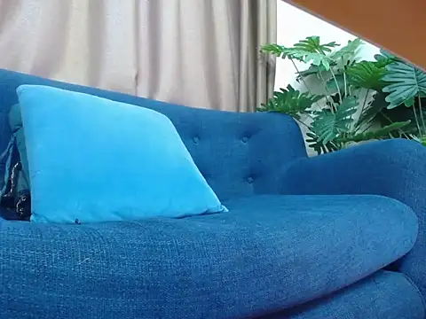 Sury_vn live sex cam