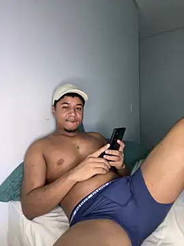 ollyzinn live sex cam