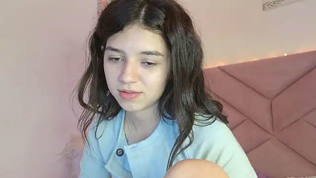 eva_sin18 live sex cam