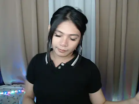 Kisses-For-You live sex cam