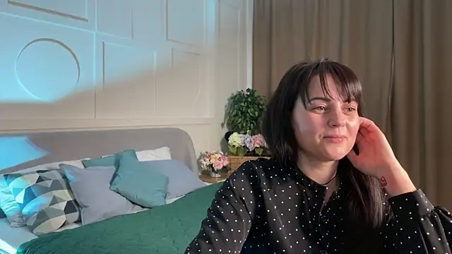 _SilkyShadow_'s cam snapshot