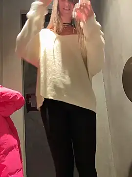 EvvaMur's cam snapshot